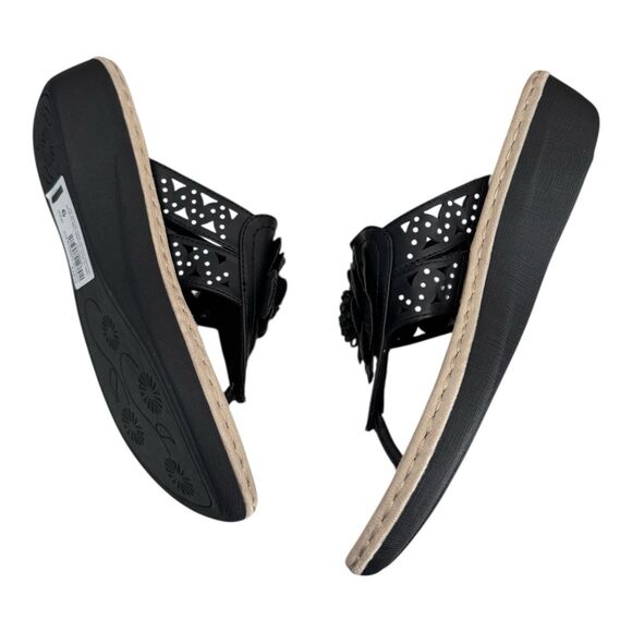 Cliffs White Mountain Sandals Ladies Women’s 9M Black Floral Cynthia Thong - Picture 4 of 7